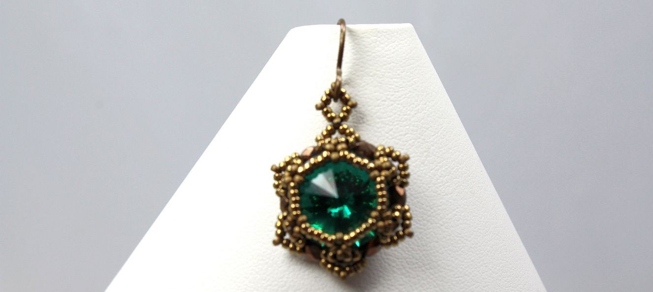 Emerald Rav - Earrings