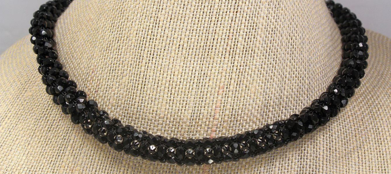 Image of Black Beauty - Necklace