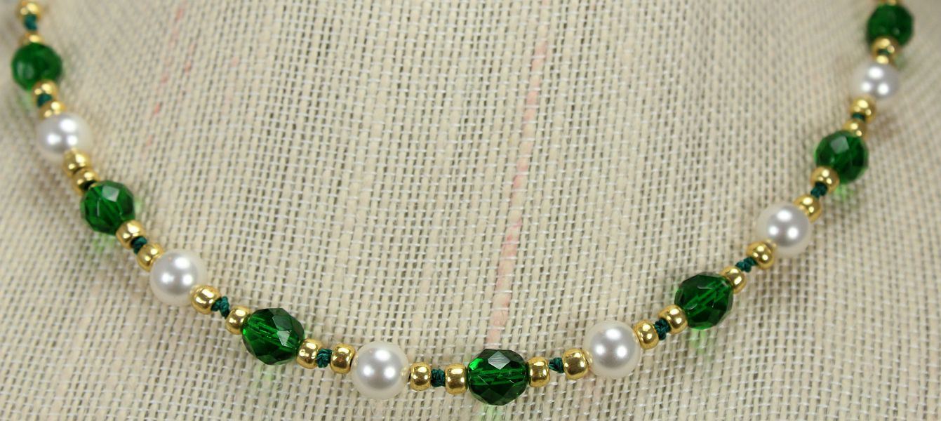 Image of Evening Emerald Necklace