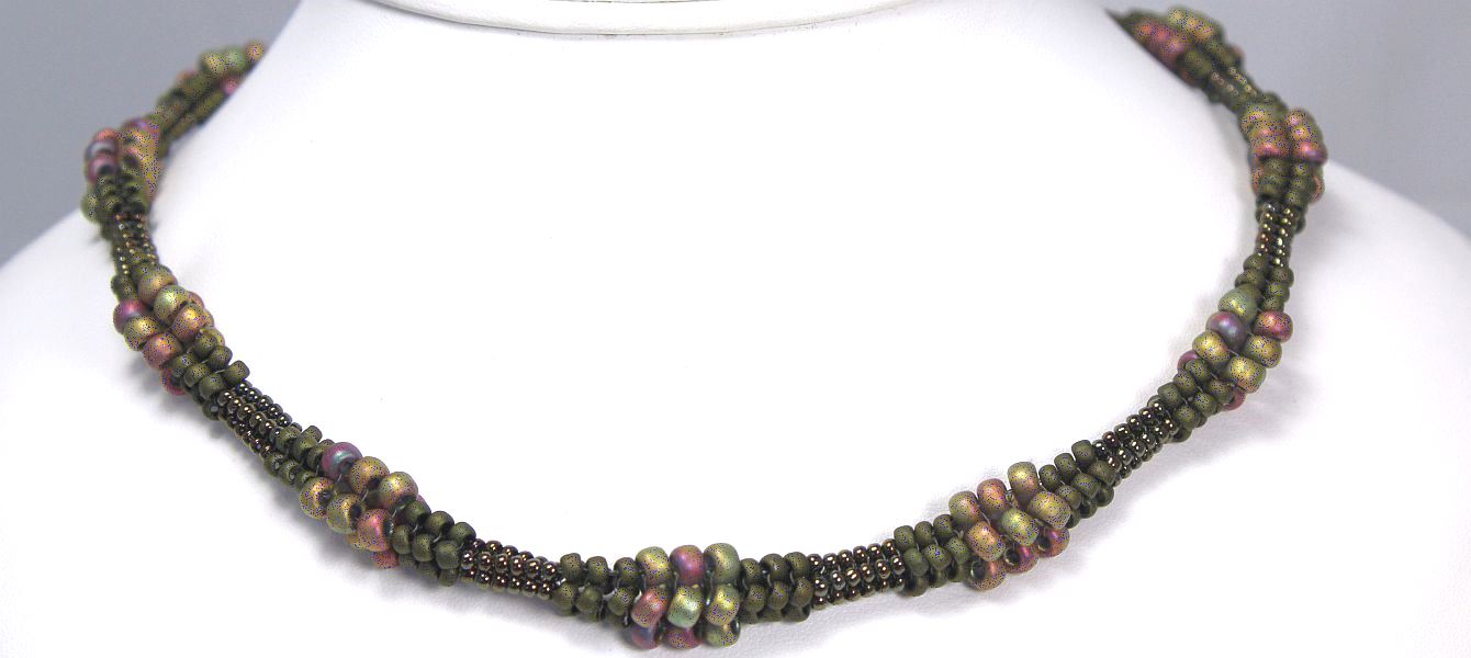 Image of Nancy's Necklace - Olive