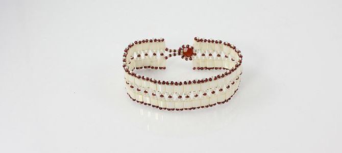 Image of Ivory Tila Bracelet