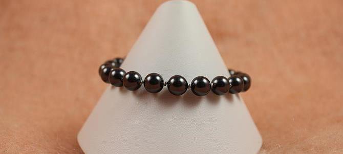 Dark Grey Pearl Bracelet