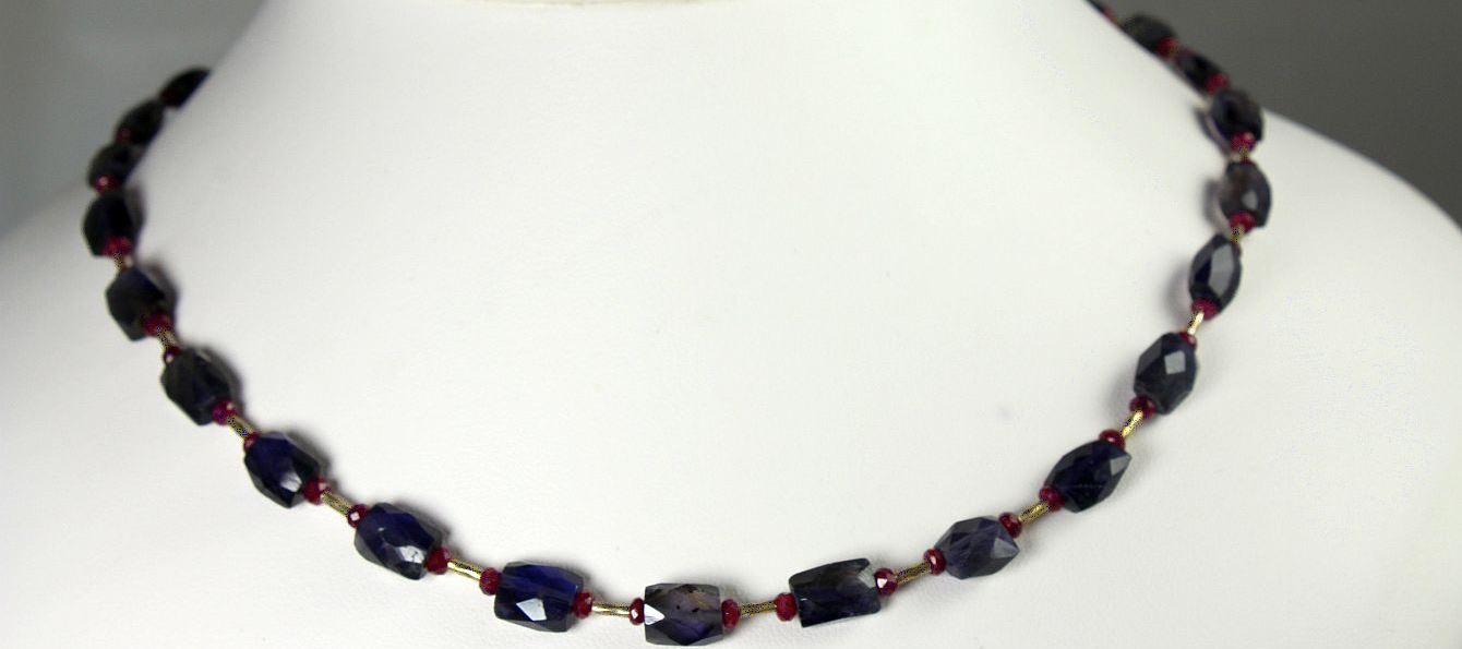 Iolite & Garnet - Necklace